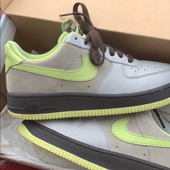 Nike Shoes - Size 7 Air Force one